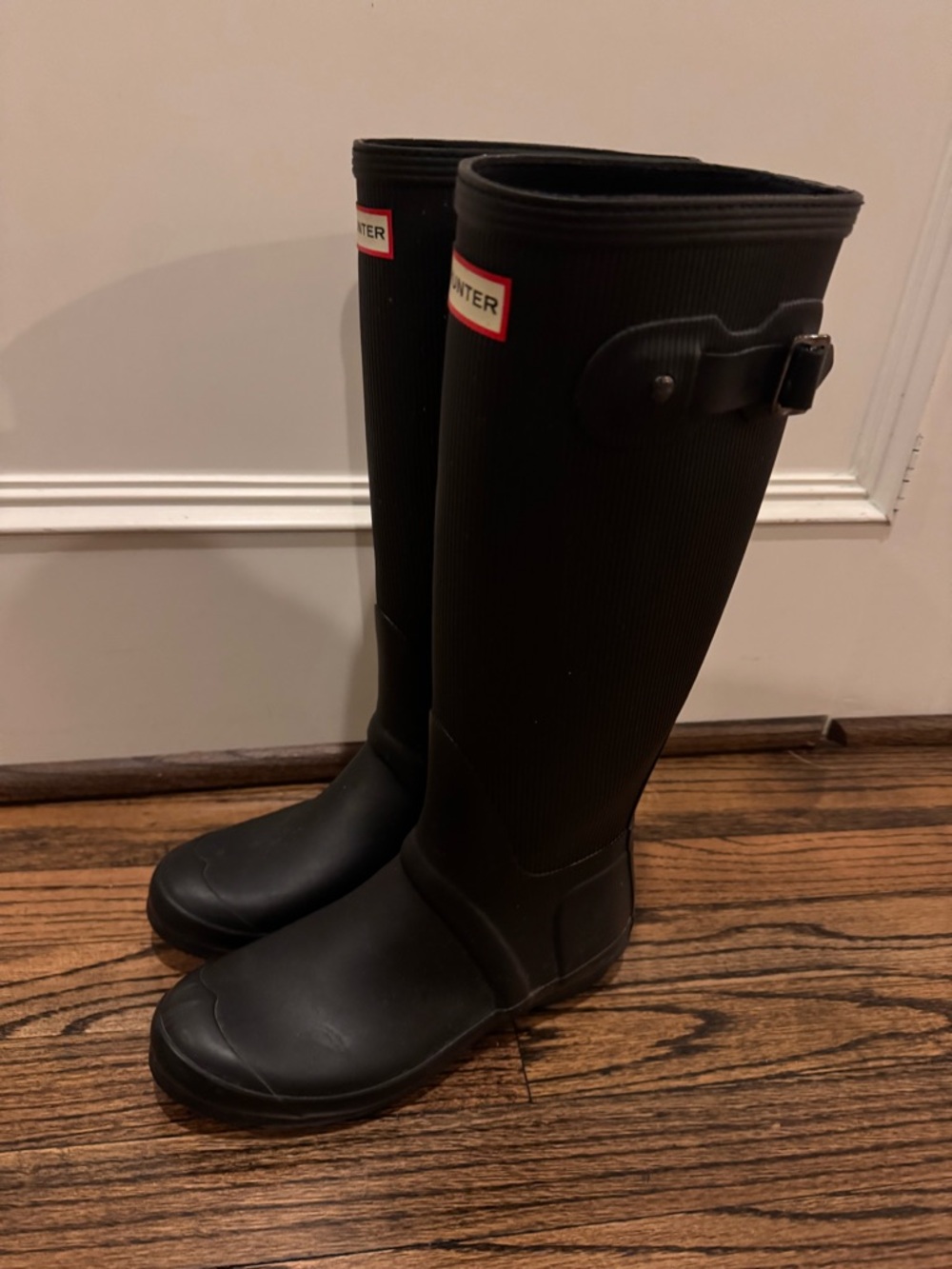 Hunter Black Tall Classic Boots - Picture 3 of 4